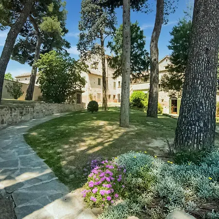 Apartment Stunning In Near Metauro River