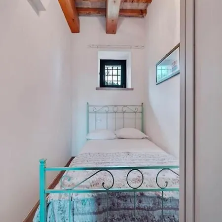 Daire Stunning In Near Metauro River *