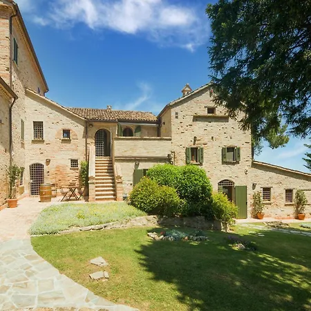 Daire Stunning In Near Metauro River *