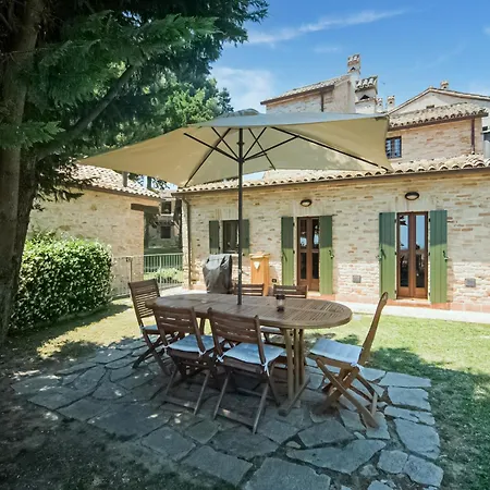 Stunning In Near Metauro River Daire *