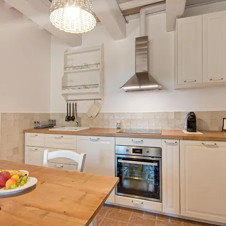 Stunning In Near Metauro River Daire