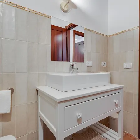 Daire Stunning In Near Metauro River