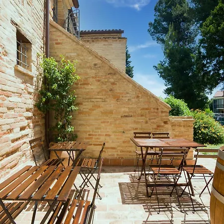 Stunning In Near Metauro River Daire